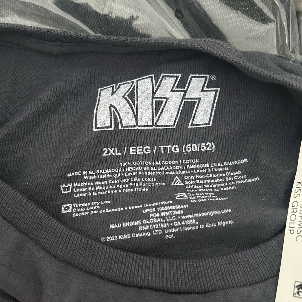 Vintage Style KISS “Rock and Roll All Nite” Graphic Tee - Charcoal Grey Size 2XL - Picture 3 of 3